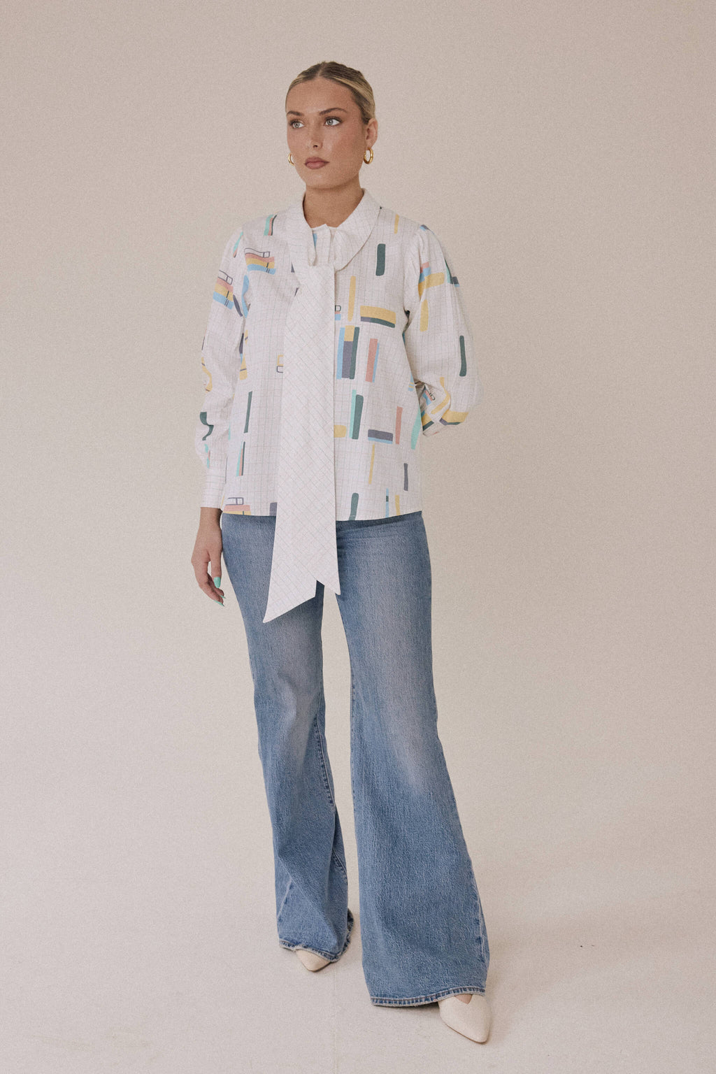 The Essay Bow Shirt – Book Spine